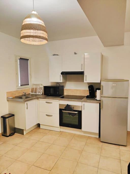 Appartement Des Carmes Nîmes Esterno foto