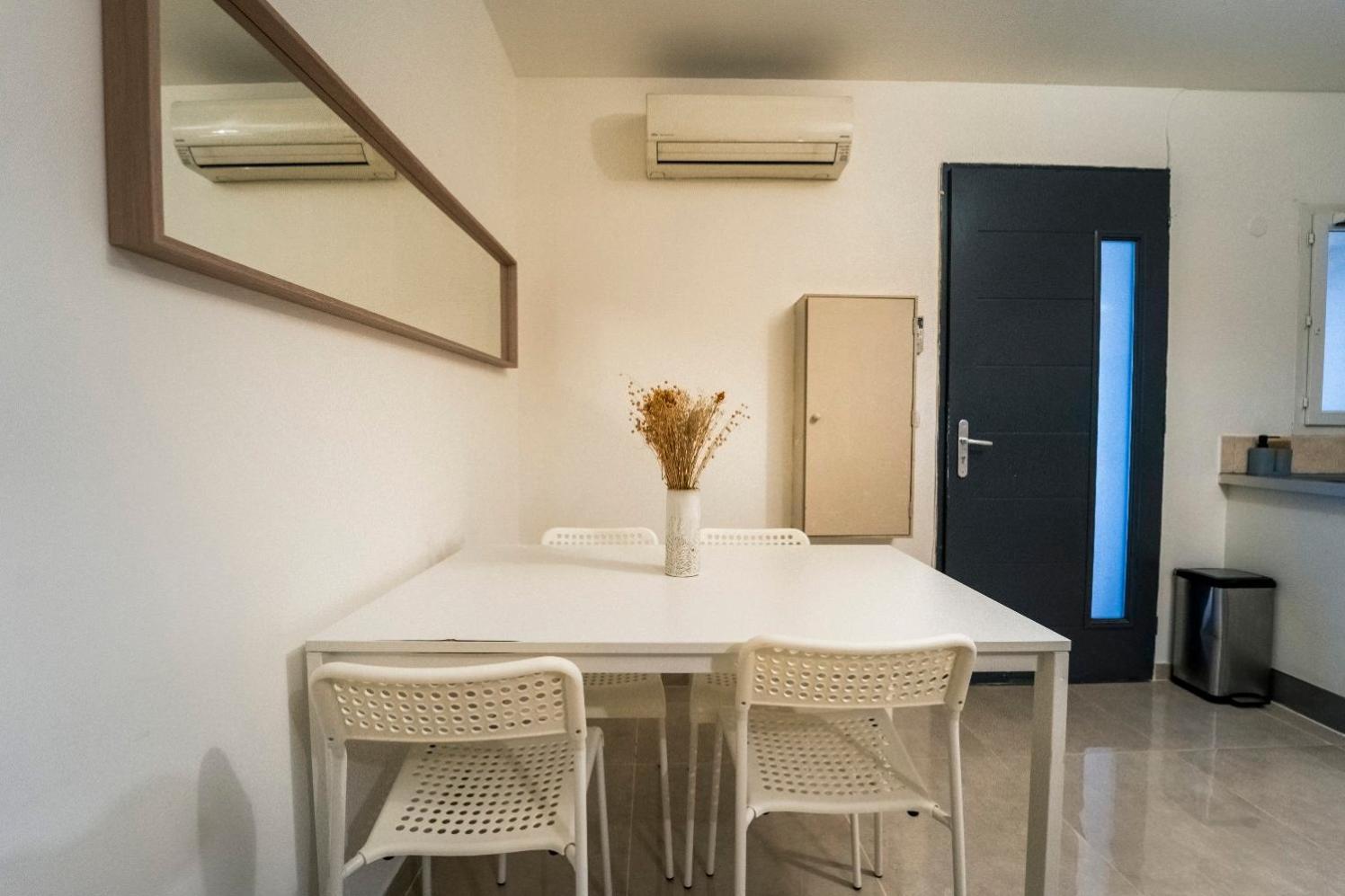 Appartement Des Carmes Nîmes Esterno foto