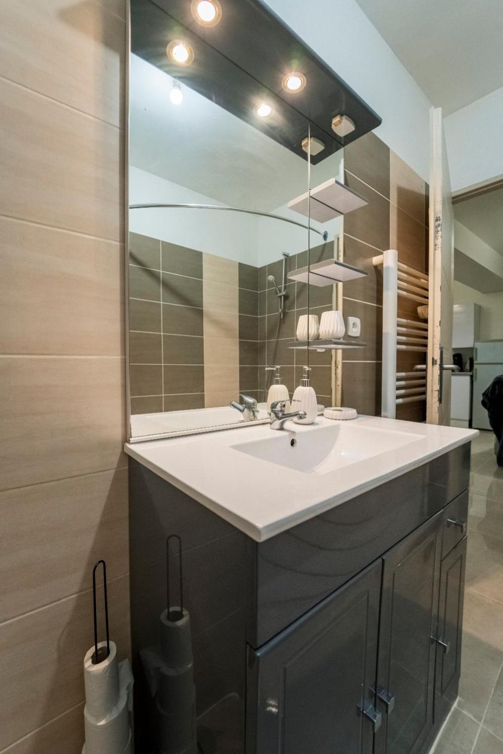 Appartement Des Carmes Nîmes Esterno foto